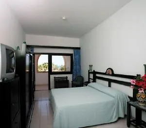 https://hotel-club-plaia-dhimera.sicilyhotelsitaly.net